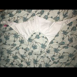 Victoria’s Secret White Halter Flounce Top